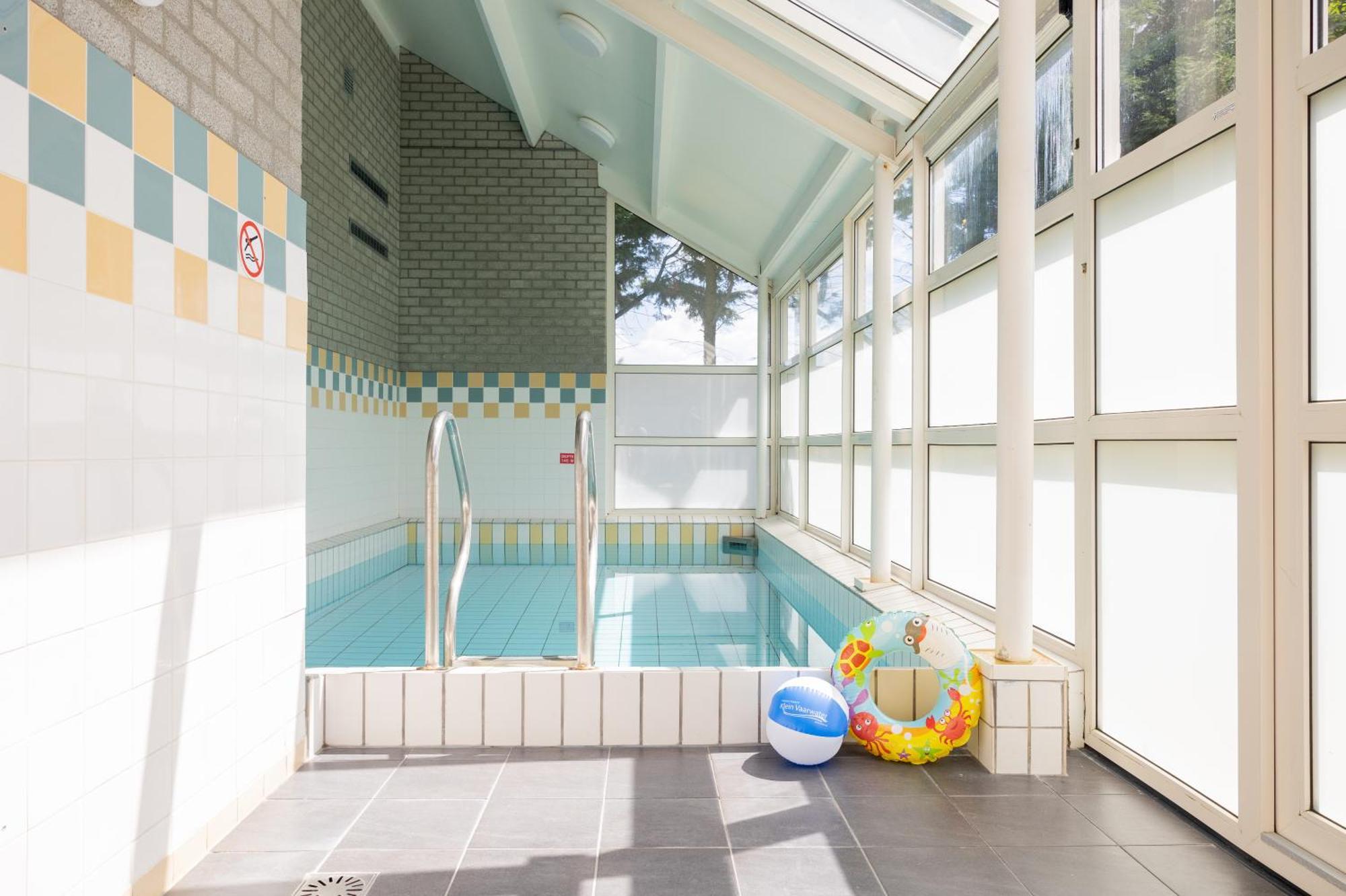 Vakantiepark Klein Vaarwater Buren  Room photo