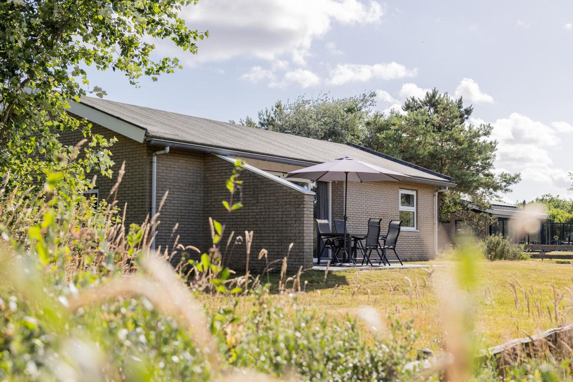 Vakantiepark Klein Vaarwater Buren  Exterior photo